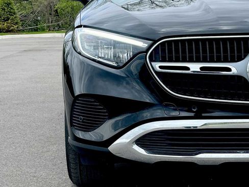 Used 2023 Mercedes-Benz GLC 300 4MATIC image 21