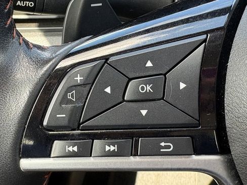 Used 2024 Nissan Altima 2.5 SR FWD image 21