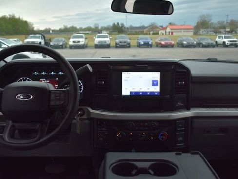 Used 2025 Ford F250 XLT AWD/4WD image 35
