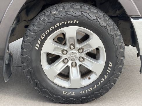 Used 2020 RAM 1500 Laramie w/ Off Road Group image 7