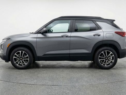 Used 2025 Chevrolet TrailBlazer LT FWD image 5