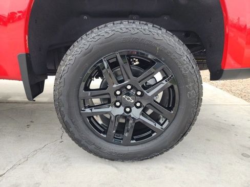 New 2026 Chevrolet Silverado 1500 Custom Trail Boss w/ Turbomax Blackout Package image 21