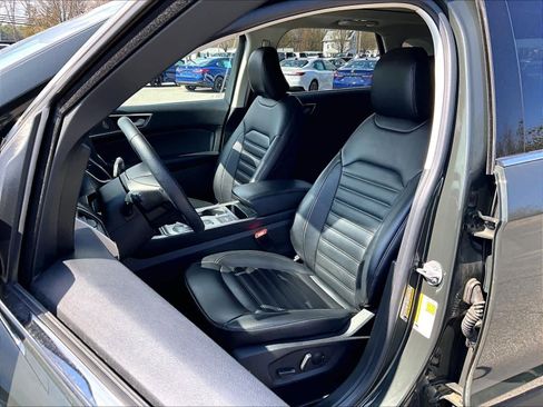 Used 2022 Ford Edge SEL w/ Convenience Package AWD/4WD image 10