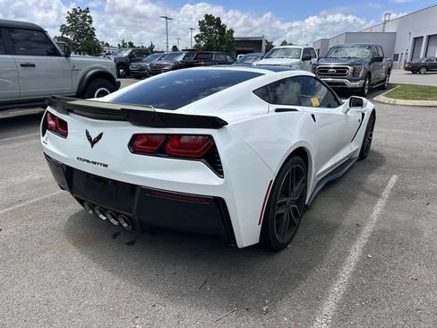 Used 2019 Chevrolet Corvette Stingray Coupe RWD image 6