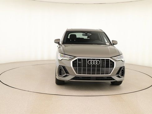 New 2025 Audi Q3 2.0T Premium image 11