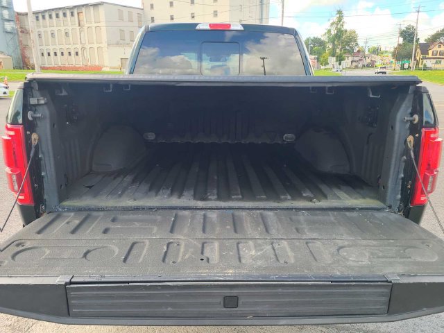 Used 2015 Ford F150 Lariat w/ Equipment Group 502A Luxury AWD/4WD image 13