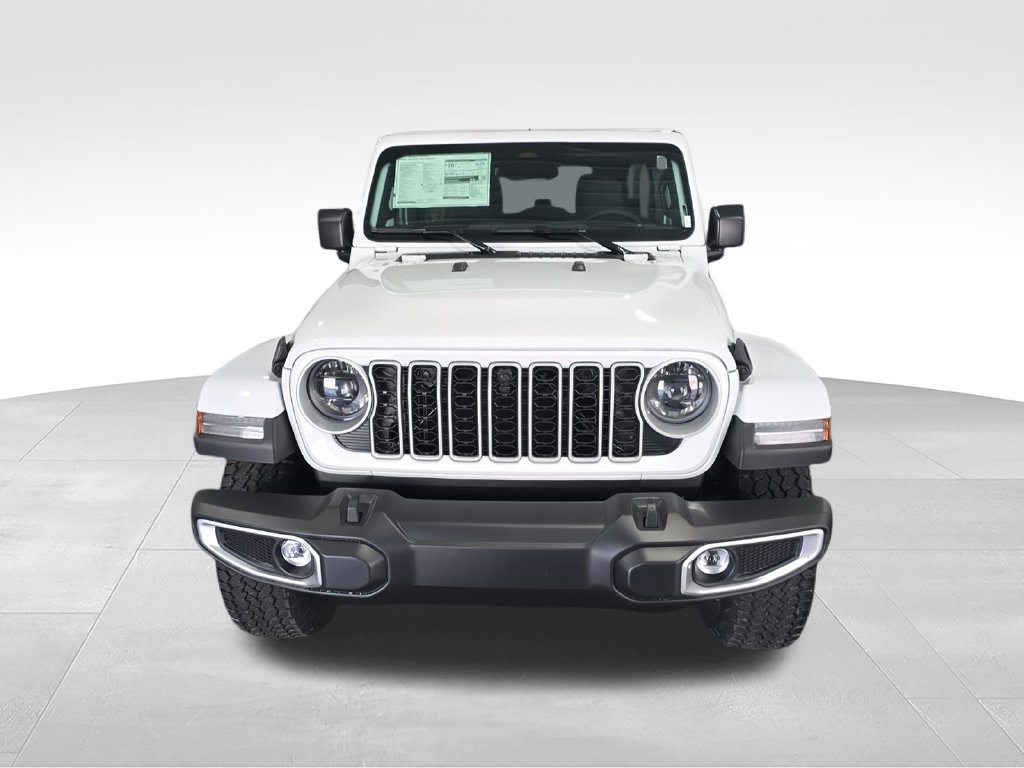 New 2026 Jeep Wrangler Unlimited Sahara AWD/4WD image 3
