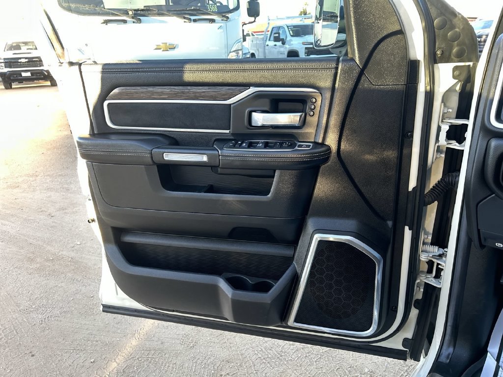 Used 2019 RAM 2500 Laramie AWD/4WD image 27