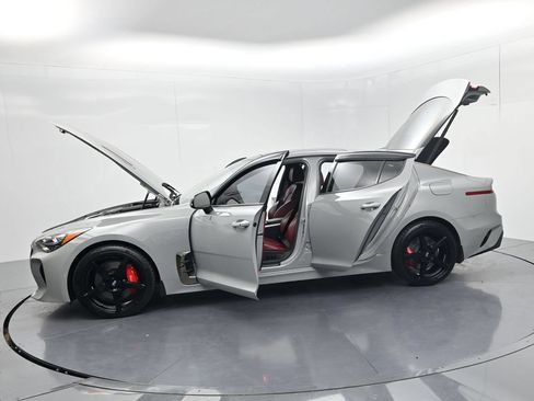 Used 2019 Kia Stinger GT2 AWD/4WD image 63