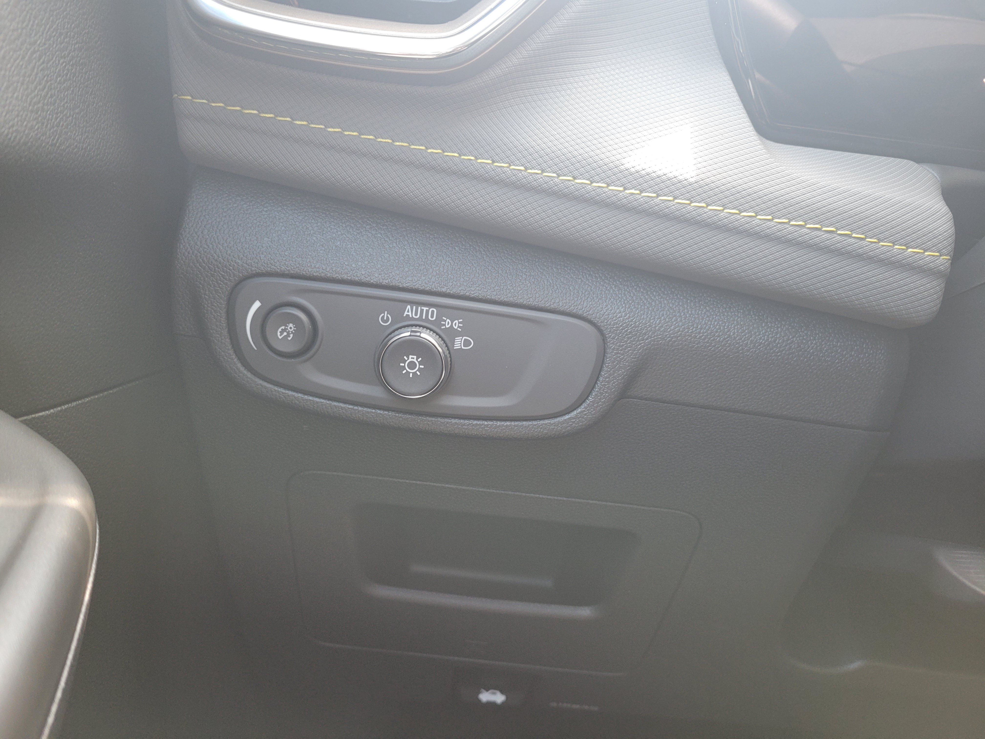 New 2026 Chevrolet TrailBlazer ACTIV w/ Convenience Package FWD image 17