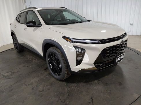 New 2026 Chevrolet Trax ACTIV w/ Driver Confidence Package image 11