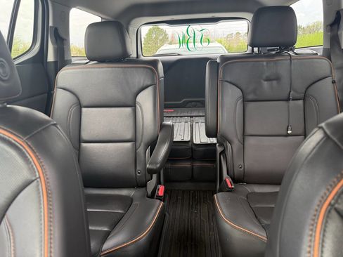 Certified 2023 GMC Acadia AT4 w/ Technology Package image 8