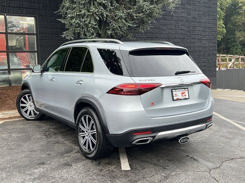 Used 2025 Mercedes-Benz GLE 350 4MATIC w/ Winter Package image 18