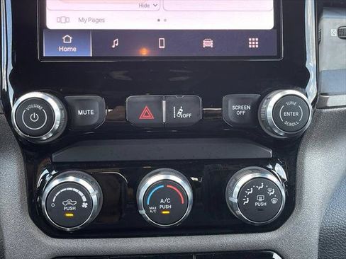 Used 2025 RAM 1500 Tradesman AWD/4WD image 31
