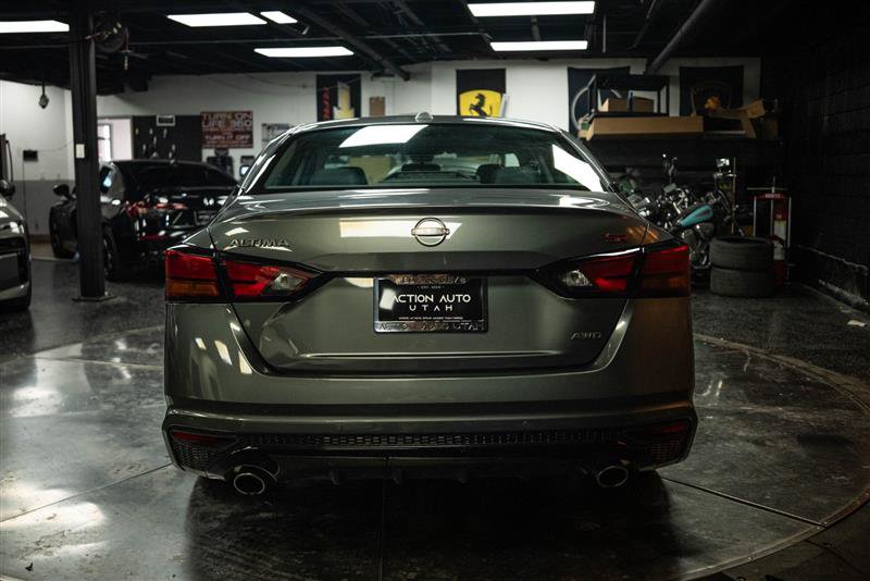 Used 2024 Nissan Altima 2.5 SR w/ SR Premium Package AWD/4WD image 6