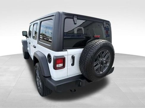 Used 2024 Jeep Wrangler Unlimited Sport AWD/4WD image 6