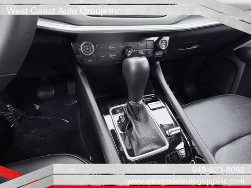 Used 2025 Jeep Compass Limited AWD/4WD image 9