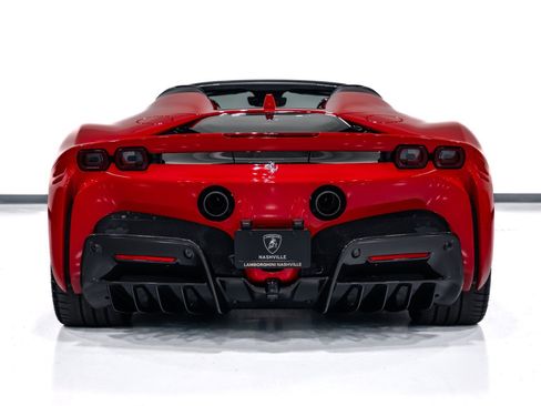 Used 2024 Ferrari SF90 Spider image 11