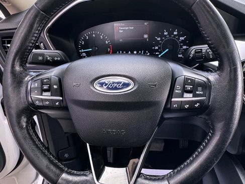 Used 2020 Ford Escape SEL image 28