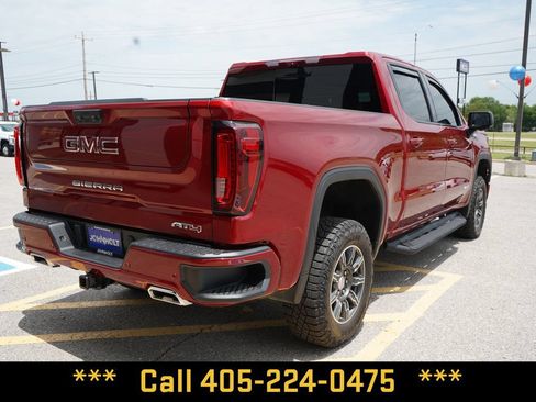 Used 2025 GMC Sierra 1500 AT4 w/ AT4 Premium Package AWD/4WD image 11