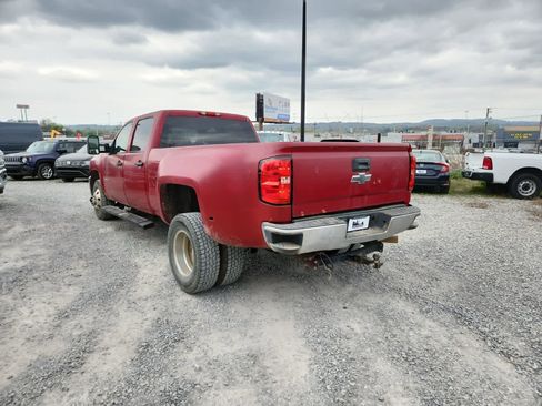 Used 2010 Chevrolet Silverado 3500 W/T image 3