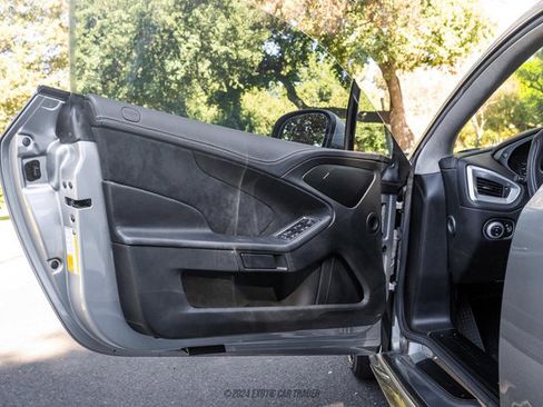 Used 2014 Aston Martin Vanquish Coupe image 18