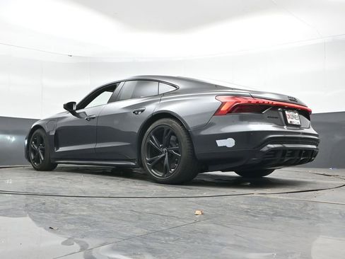 Used 2023 Audi e-tron GT Premium Plus image 49