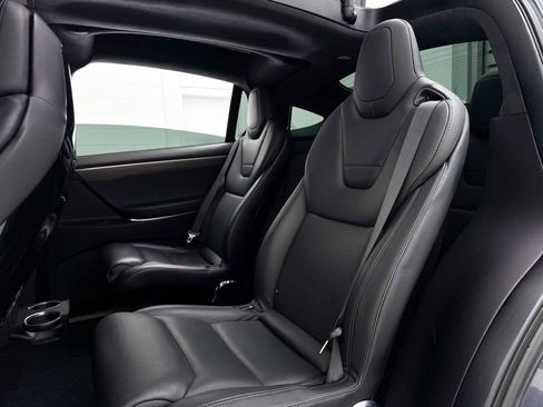 Used 2016 Tesla Model X Performance AWD/4WD image 33
