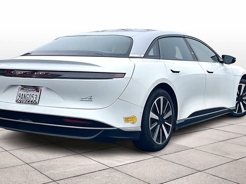Used 2022 Lucid Air Grand Touring image 16