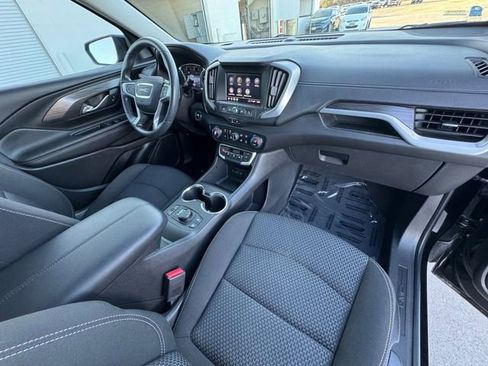 Used 2022 GMC Terrain SLE w/ Driver Convenience Package image 32