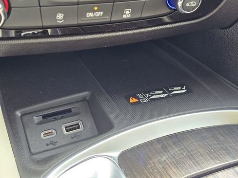 Used 2022 Buick Enclave Essence w/ Trailering Package, 5000 lbs. image 25