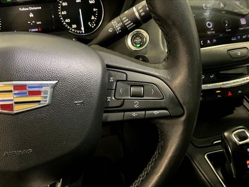 Used 2019 Cadillac XT4 Premium Luxury FWD image 12
