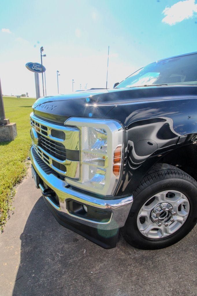 Used 2026 Ford F250 XLT AWD/4WD image 7
