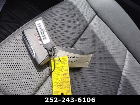 Used 2025 GMC Canyon AT4 w/ AT4X AEV Edition AWD/4WD image 12