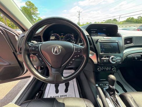 Used 2019 Acura ILX FWD image 16