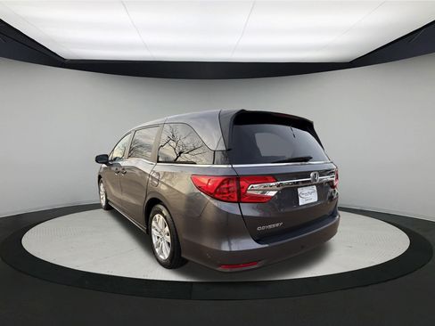 Used 2018 Honda Odyssey LX image 5