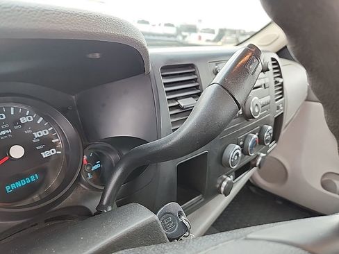 Used 2009 Chevrolet Silverado 1500 W/T AWD/4WD image 11