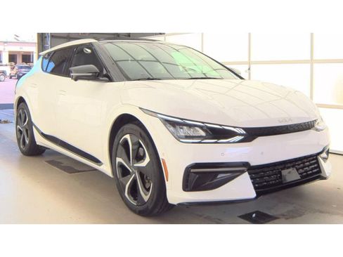 Used 2023 Kia EV6 GT-Line w/ GT-Line Suede Seat Package AWD/4WD image 2