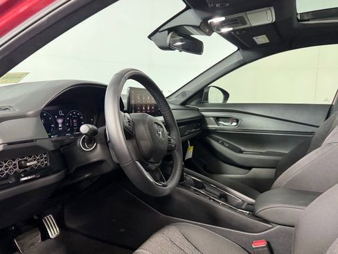 Used 2025 Honda Accord Sport image 20