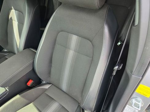 Used 2025 Honda Civic Sport image 15