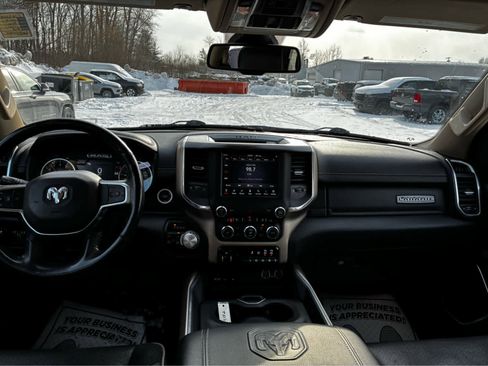Used 2019 RAM 1500 Laramie image 18