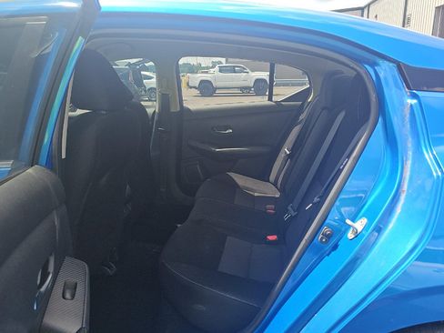 Used 2020 Nissan Sentra SV FWD image 19