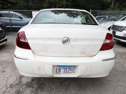 Used 2007 Buick LaCrosse CX w/ Chrome Enhancement Package FWD image 7