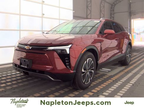 Used 2025 Chevrolet Blazer EV LT AWD/4WD image 1