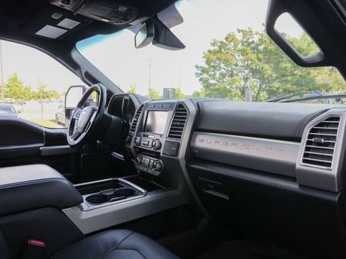 Used 2017 Ford F250 Platinum w/ Platinum Ultimate Package image 34