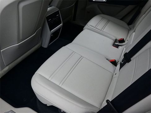 Certified 2023 Porsche Cayenne Turbo S image 15