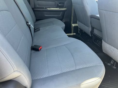 Used 2018 RAM 2500 Tradesman w/ Chrome Appearance Group AWD/4WD image 13