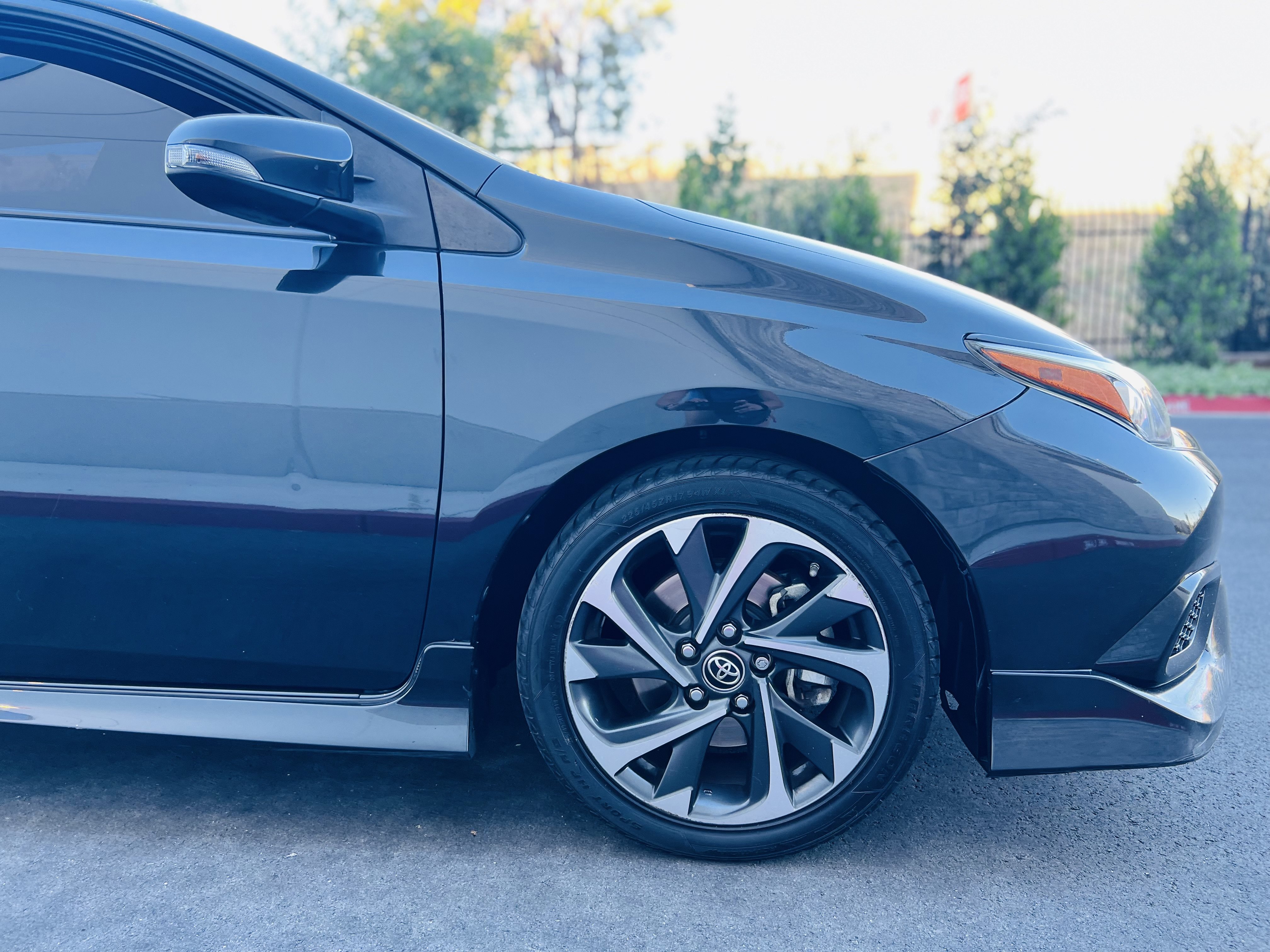 Used 2017 Toyota Corolla iM w/ Carpet Mat Package FWD image 26