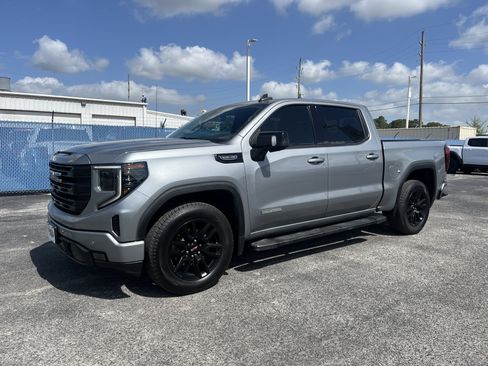 Used 2024 GMC Sierra 1500 Elevation w/ Elevation Premium Package RWD image 6