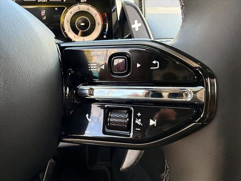 New 2026 Aston Martin V8 Vantage Coupe image 24